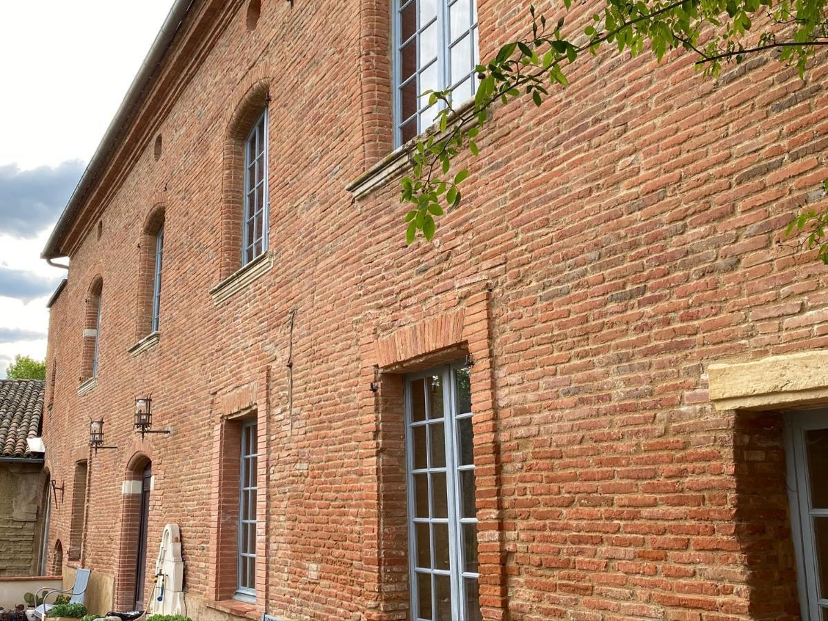 Manoir Du Bouyssou Bed & Breakfast *